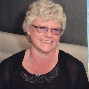 Meet your Posher, Jackie